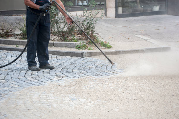 Thompsonville, CT  Pressure Washing Services Company